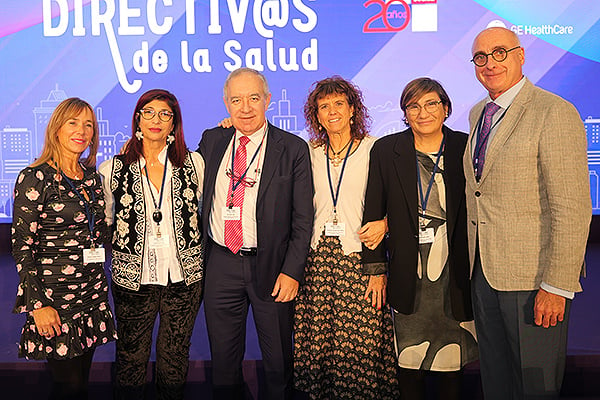 Blanca Sánchez, jefa de Sección Asistencial de Enfermería de la Sección de Cuidados Asistenciales de Atención Primaria del Área Sanitaria de Tudela (Navarra); Dulce Ramirez, José Soto, Blanca Fernández-Lasquetty, secretaria de ANDE, Isabel Grimal y Jesús Sanz.