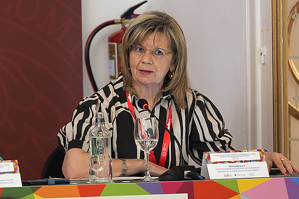 Elvira Velasco, vicepresidenta segunda de la Comisión de Sanidad del Congreso de los Diputados.
