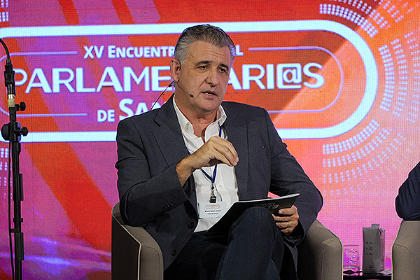 Joaquín Moreno, portavoz de Sanidad de la Comisón de Sanidad de las Cortes de Aragón.