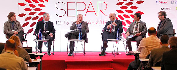 Joaquim Gea Guiral, director del Comité de Pregrado de Separ, ha sido el moderador de esta mesa.