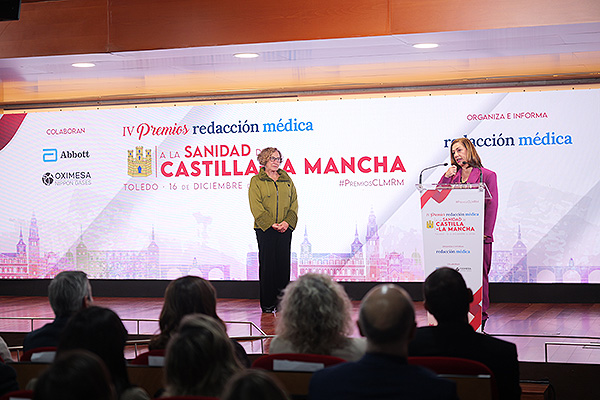 Cristina Gómez durante su intervención en los IV Premios Redacción Médica de la Sanidad de Castilla-La Mancha.