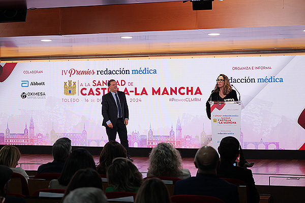 Momento del discurso de Cristina Pérez en los IV Premios Redacción Médica a la Sanidad de Castilla-La Mancha.