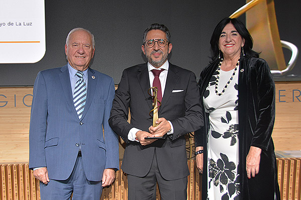 Florentino Pérez Raya, Higinio Salgado y Raquel Rodríguez.