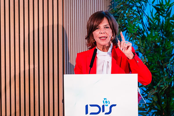 Marta Villanueva, directora general de la Fundación IDIS.