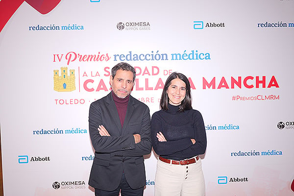 Raúl Calvo, secretario del Colegio de Médicos de Toledo y Eva García, vocal de Médicos Jóvenes de la Junta Directiva de Colegio de Médicos de Toledo.