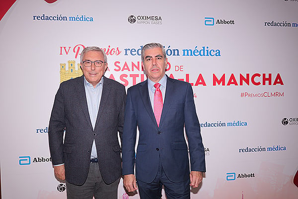 José Sánchez, director de Comunicación de QuirónSalud Albacete; y Santiago Villanueva, director gerente del Hospital QuirónSalud Santa Cristina.