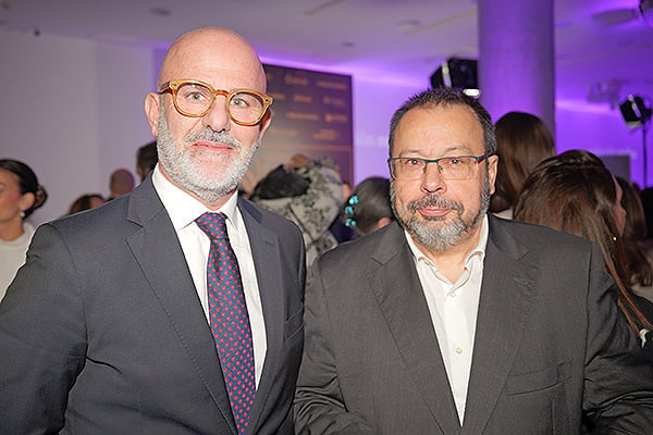 Ignacio Schoendorff, director de Acceso al Mercado y Financiación de Gilead; y César Hernández.