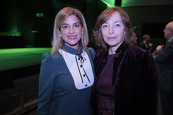 Elena Mantilla y Celia García.