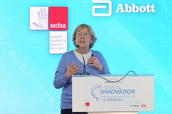  Teresa Martínez, jefa de Servicio de Endocrinología del Complejo Hospitalario de A Coruña. 