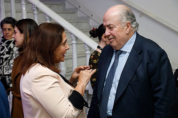 Manuela García y Ricardo De Lorenzo Montero.