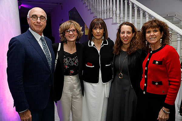 Jesús Sanz, presidente de ANDE; Elena Viñas, secretaria general del Colegio Oficial de Enfermería de Madrid; Mercedes Ferro, vicepresidenta de ANDE; Mar Rocha, portavoz y tesorera del Colegio Oficial de Enfermería de Madrid; y Blanca Fernández Lasquetty, secretaria de ANDE.