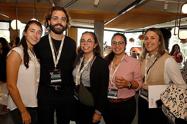 Residentes de tercer año en el Hospital Puerta de Hierro: Paula Izquierda, Adrián Karim Bengelloun, Carmen Cauqui, Alexandra Díaz, María de la Paz.