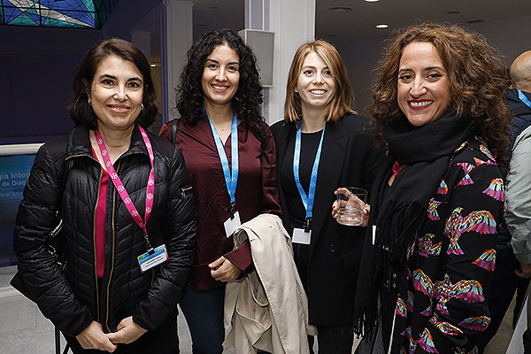 Concepción Ferreiro, directora médica de Radiodianóstico de la Unidad de Nuerorradiología Diagnóstica del Hospital Universitario Severo Ochoa; Andrea Marín, jefa de sección del departamento de Imagen para el Diagnóstico y Medicina Nuclear en el Hospital General Universitario Gregorio Marañón; Susana Gómez, directora gerente del Hospital Universitario Gregorio Marañón; Gema Pérez, jefa de unidad del Hospital Universitario Gregorio Marañón.