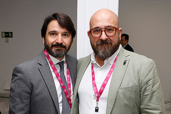 Rafael Coronado, Head of Solution Management de Bayer; y Josep Munuera, director Clínico del Servicio de Diagnóstico por la Imagen del Hospital de la Santa Creu i Sant Pau.