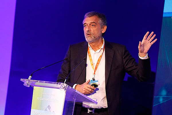 Manuel Escobar durante su presentación.