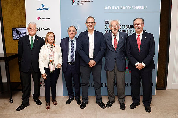 Segismundo Solano, Elena Escenarro, enfermera de Separ; Víctor Sobradillo; David de la Rosa; Lorenzo Fernández Fau, expresidente de Separ y Carlos A. Jiménez.