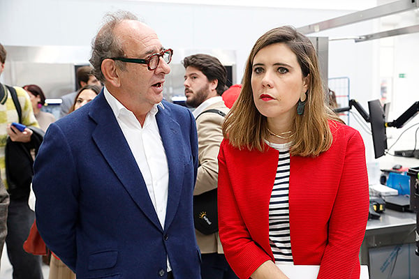 Ignacio Vega y Pilar Jimeno.