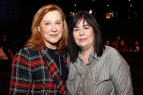 Eva Soro, directora médica de SegurCaixa Adeslas en la delegación de Zaragoza; y Ana Esther Crespo, directora médica en SegurCaixa Adeslas en la delegación de Cantabria.