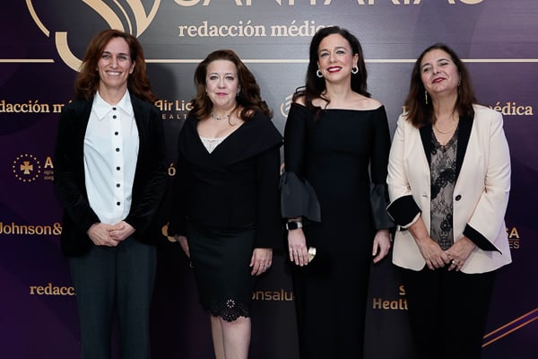 Mónica García, ministra de Sanidad; Fátima Matute; Sara García Espada, consejera de Salud y Servicios Sociales de Extremadura; y Manuela García, consellera de Salud de las Islas Baleares.