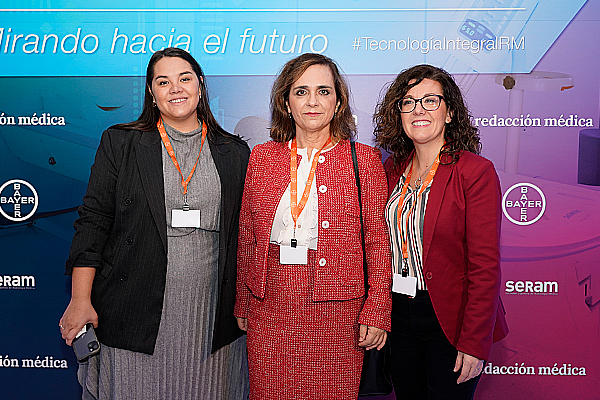 Andrea Espuña, Social Media Marketing de Seram, Milagros Otero y Ainoa Santoja