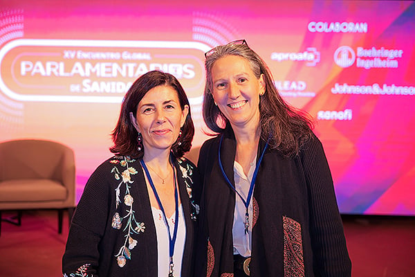 Laure Yvenou y Beatriz González, Governemment Affairs Head de Johnson & Johnson. 