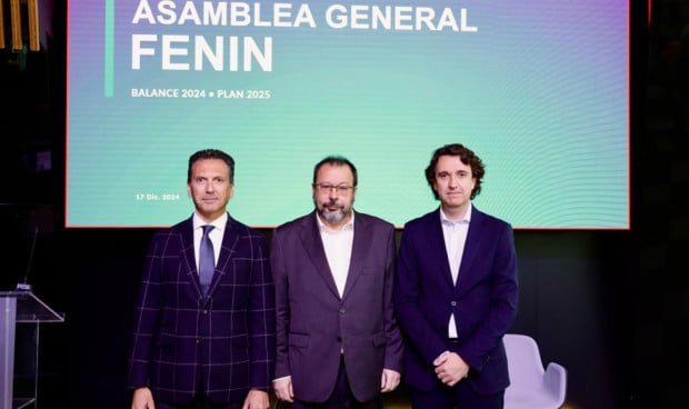 Jorge Huertas, César Hernández y Pablo Crespo en la Asamblea General de Fenin.