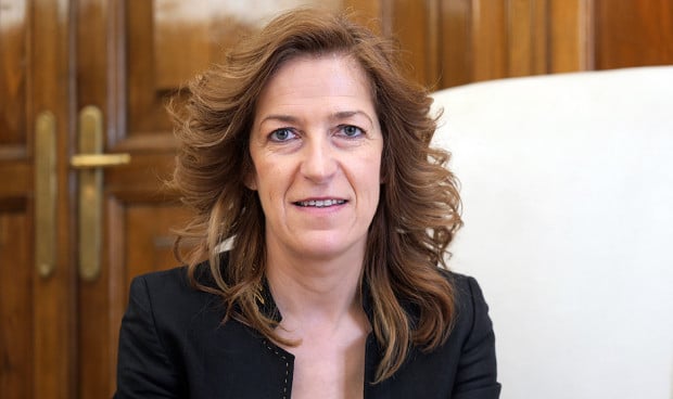  Isabel Muñoz, directora del Ingesa, agiliza las bolsas de empleo temporal.