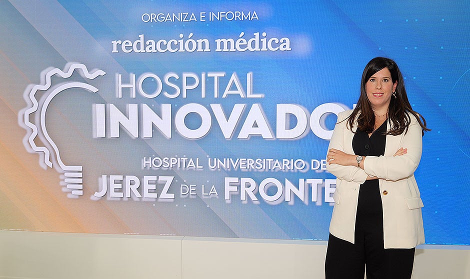 Raquel Escalera, del Hospital de Jerez, explica las estrategias de seguridad aplicadas al desarrollo de una unidad quirúrgica.