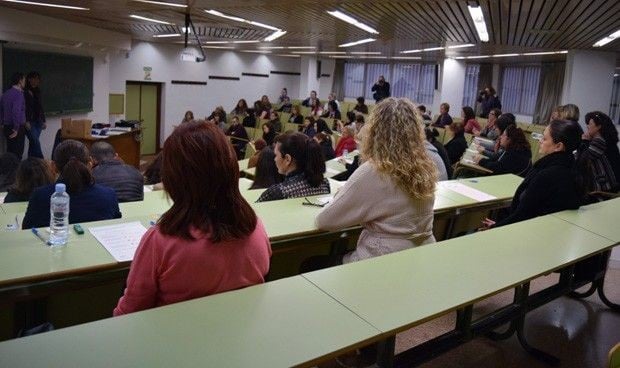 "No se está pidiendo el título de especialista en las OPE de Salud Pública"