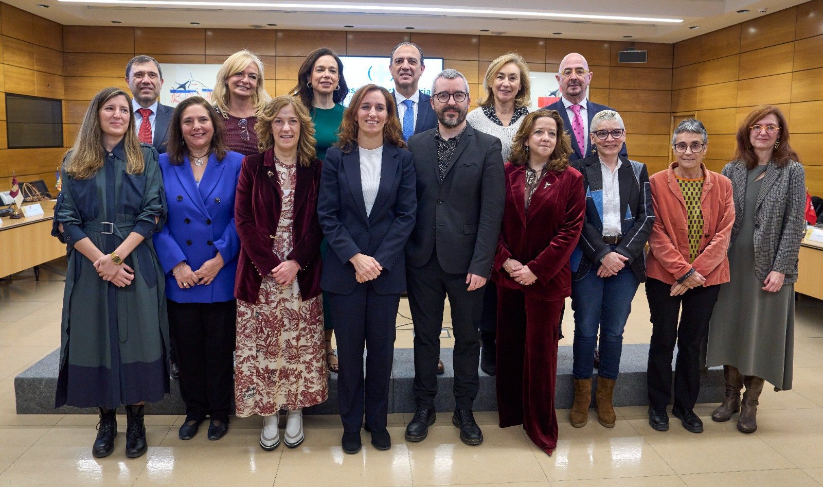 El Consejo Interterritorial da el 'sí' al registro de médicos objetores del aborto con una condición.