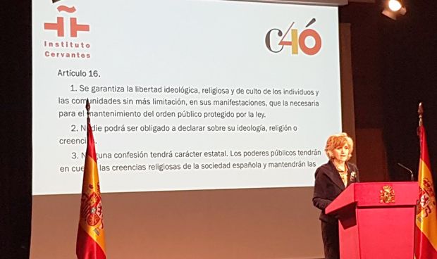 Carcedo celebra con su lectura los 40 años de la Constitución española