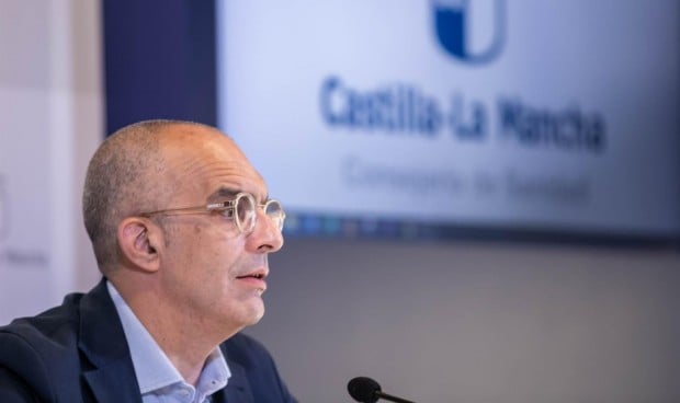 Castilla-La Mancha estudia combinar la tercera dosis del Covid con la gripe