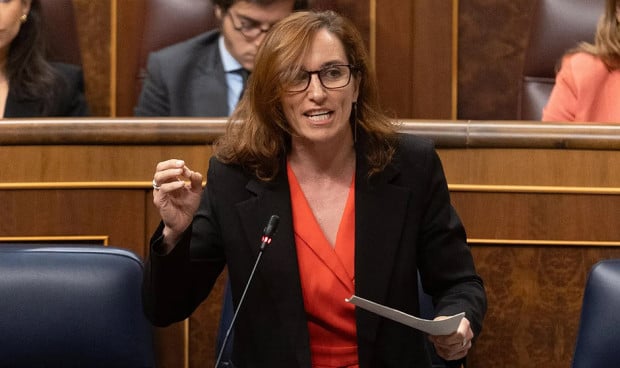 Mónica García, a examen en el Congreso por su gestión sanitaria.