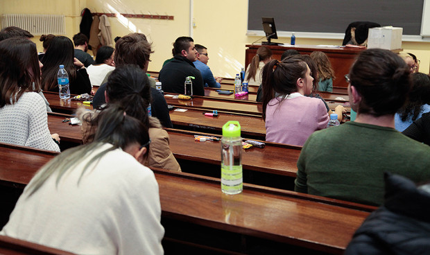 Orar en la iglesia el día antes del examen MIR: consejos top