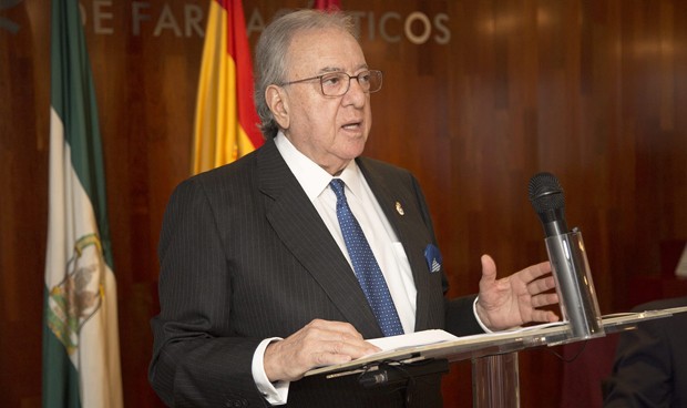 Diego Murillo, Insignia de Oro del Colegio de Farmacéuticos de Córdoba 