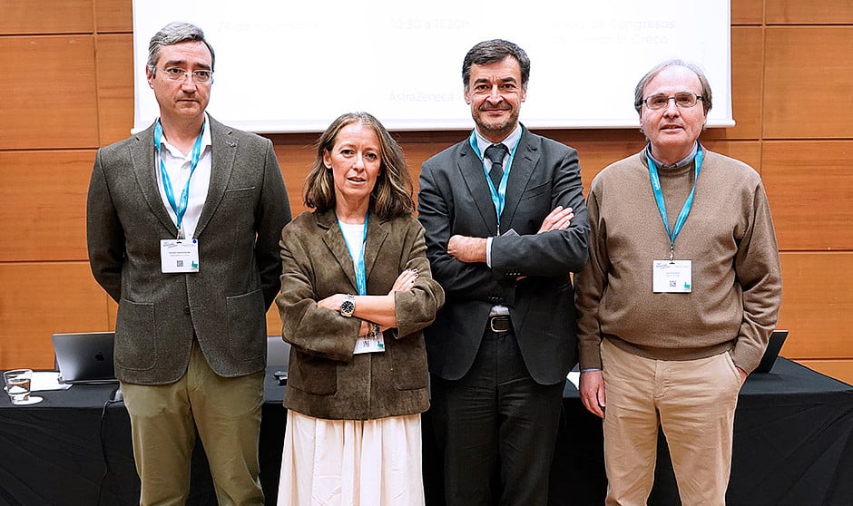 Fernando Gutiérrez, Rosario García, Andrés Muñoz y Jordi Ginés Rubió en el taller de evaluación de fármacos oncológicos