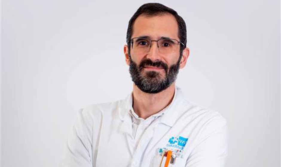 Luis Cabezón, jefe del Oncología del Hospital Universitario de Torrejón.