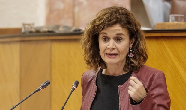 La portavoz adjunta de Por Andalucía, Esperanza Gómez, pide cambios en el acceso de sanitarios con discapacidad a un empleo público.