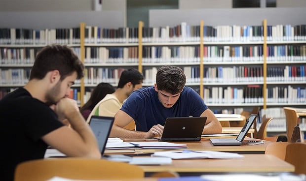 Los estudiantes de Medicina graduados están disminuyendo en comparación con los nuevos alumnos que entran al grado