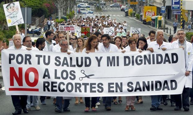 El 'No' a Sánchez deja un "Se busca a quién protestar" en sanidad