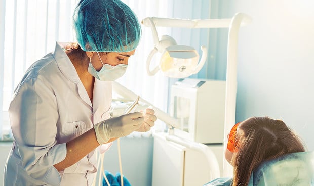 El dentista, clave en la detección temprana y en el tratamiento del cáncer oral