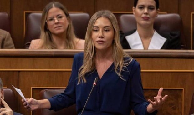 Noelia Núñez, del PP, celebra que Pedro Sánchez anunciara una ley para restringir el acceso de los menores al porno, aunque con matices