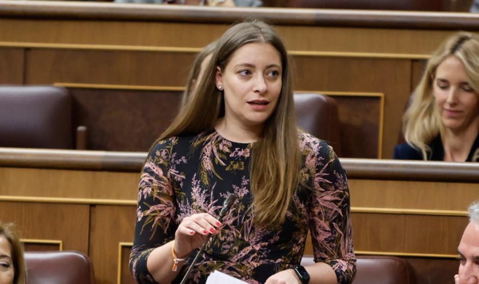  Ester Muñoz, vicesecretaria de Sanidad y Educación del PP, pide un registro nacional de pacientes electrodependientes.