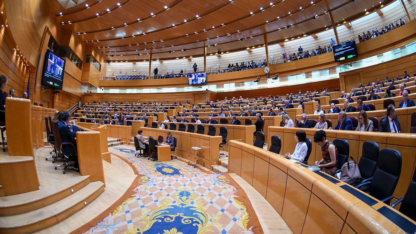 El Senado cita a médicos, psicólogos y gestores para su plan antisuicidios.