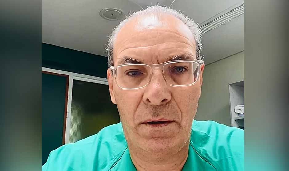 El vídeo de un médico tras intubar a su paciente: "Vacúnense, por favor"