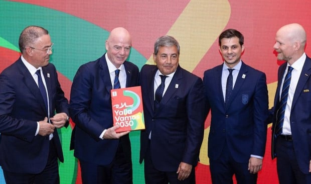 España, Marruecos y Portugal entregan su candidatura al Mundial 2030 de fútbol. 