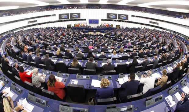 El Parlamento europeo aprueba crear una Comisión permanente de Salud Pública