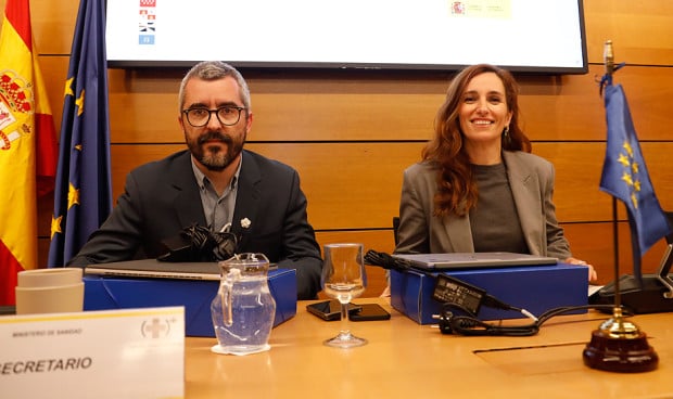 Javier Padilla y Mónica García, secretario de Estado de Sanidad y ministra, someten a consulta pública el RD de financiación y precio de medicamentos.