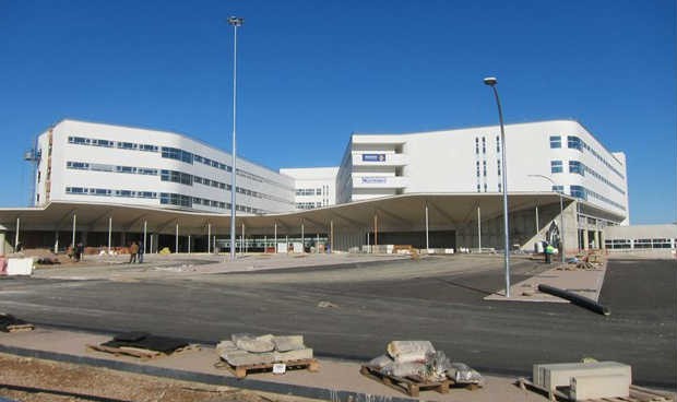 Finalizada la obra civil del nuevo Hospital Universitario de Cáceres