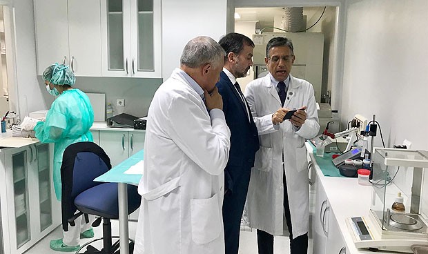 Galicia instaura la preparación gravimétrica de medicamentos peligrosos